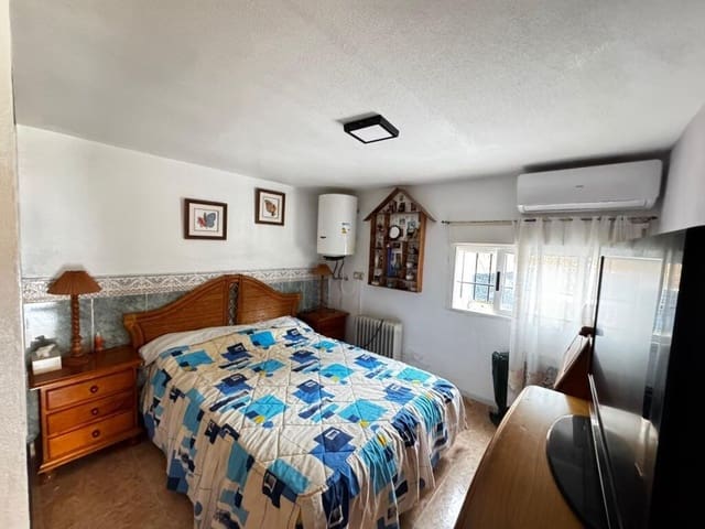 Chalet de 5 habitaciones en Orihuela Costa, Orihuela en venta con piscina garaje - 330.000 € (Ref: 7733773)