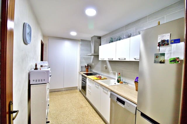 3 quarto Apartamento para venda em Elche / Elx - 190 000 € (Ref: 7867026)