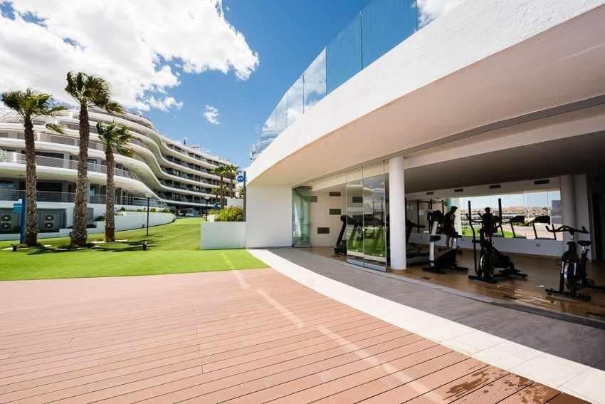2 soveværelse Lejlighed til salg i Arenales del Sol med swimmingpool garage - € 525.000 (Ref: 7911804)