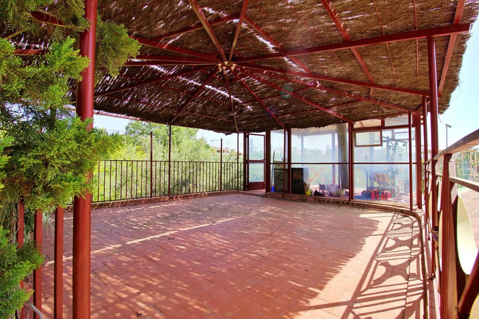 5 sypialnia Willa na sprzedaż w Elche / Elx z basenem garażem - 695 000 € (Ref: 8102876)