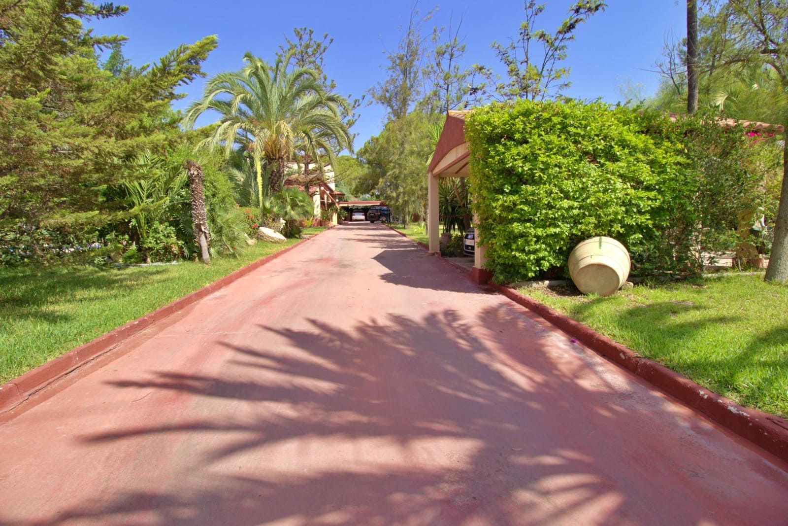 5 sypialnia Willa na sprzedaż w Elche / Elx z basenem garażem - 695 000 € (Ref: 8102876)