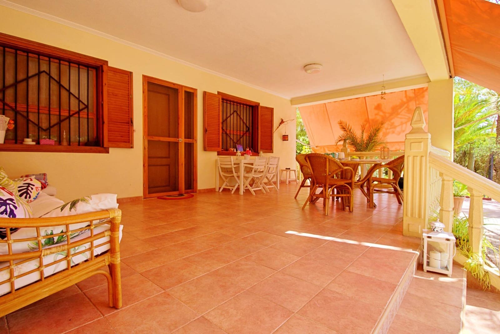 5 sypialnia Willa na sprzedaż w Elche / Elx z basenem garażem - 695 000 € (Ref: 8102876)