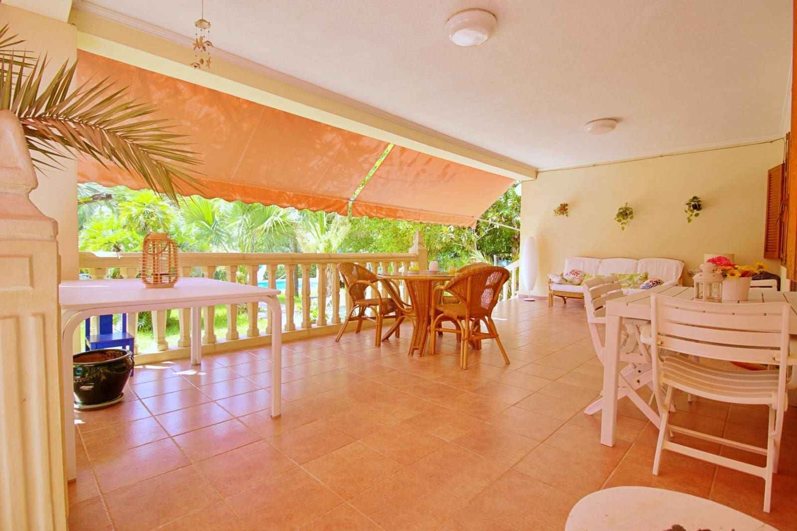 5 sypialnia Willa na sprzedaż w Elche / Elx z basenem garażem - 695 000 € (Ref: 8102876)