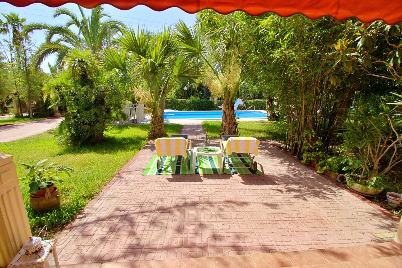 5 sypialnia Willa na sprzedaż w Elche / Elx z basenem garażem - 695 000 € (Ref: 8102876)