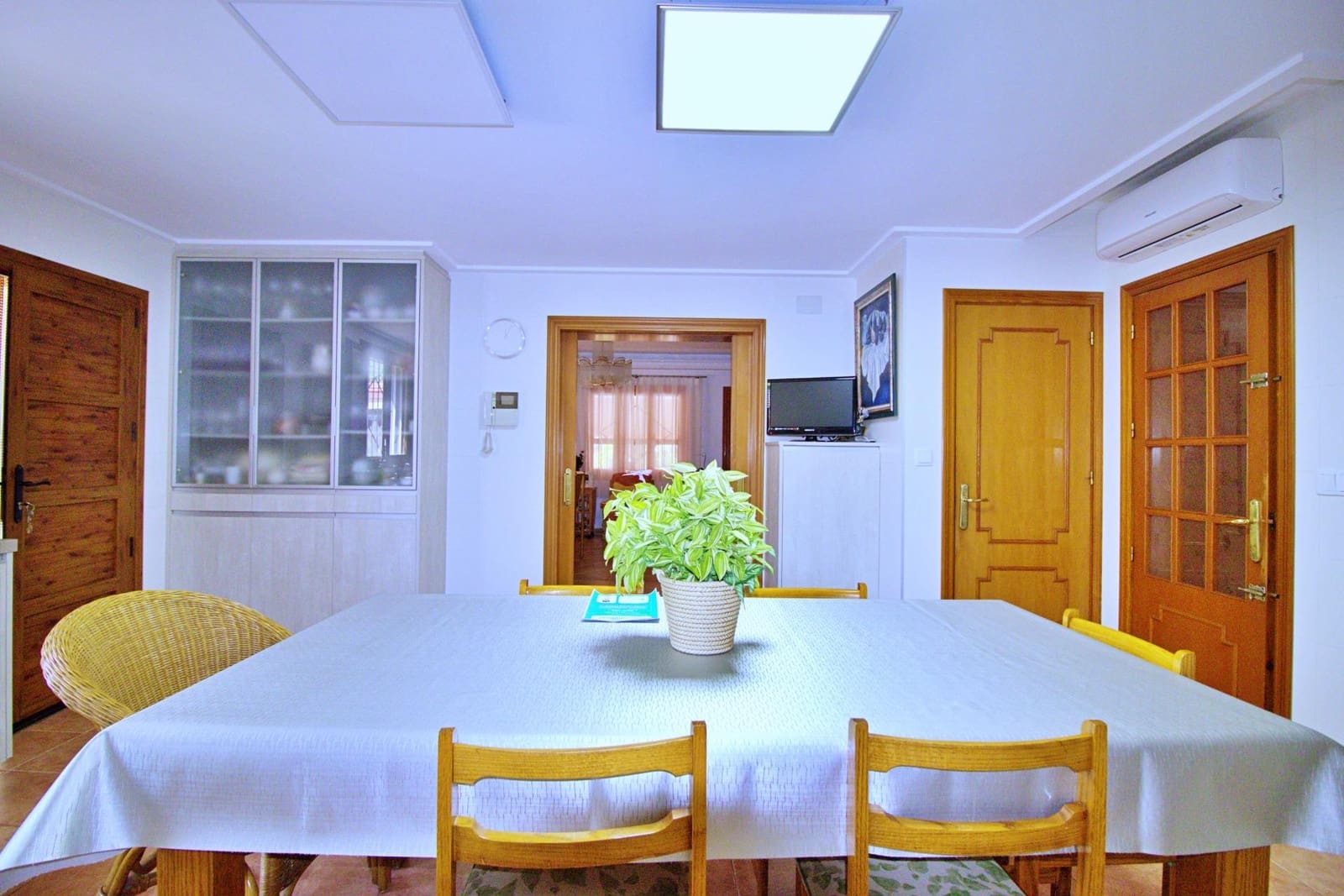 5 sypialnia Willa na sprzedaż w Elche / Elx z basenem garażem - 695 000 € (Ref: 8102876)