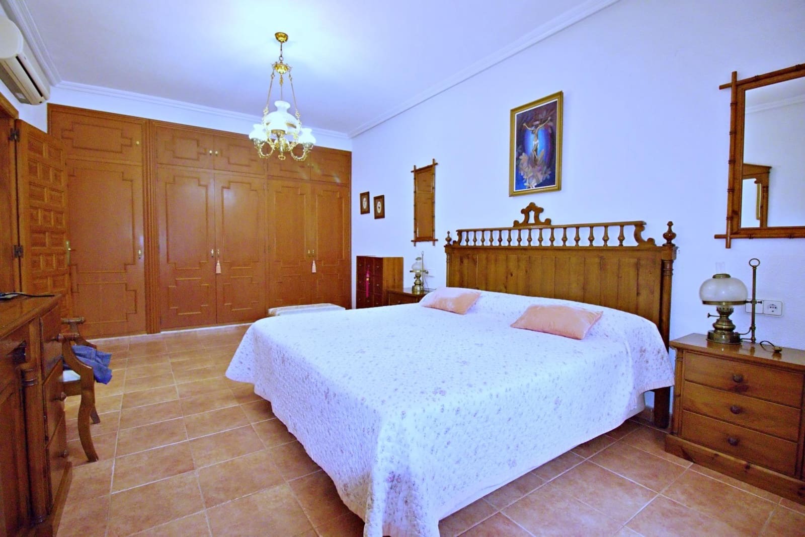 5 sypialnia Willa na sprzedaż w Elche / Elx z basenem garażem - 695 000 € (Ref: 8102876)