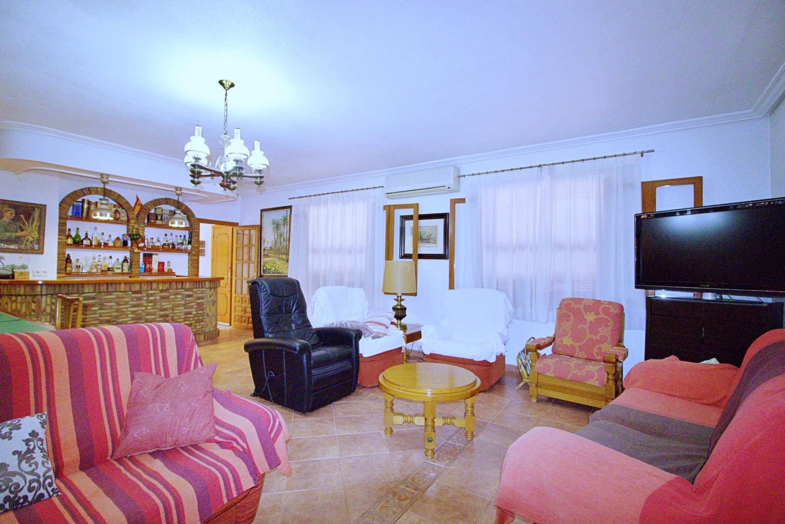 5 sypialnia Willa na sprzedaż w Elche / Elx z basenem garażem - 695 000 € (Ref: 8102876)