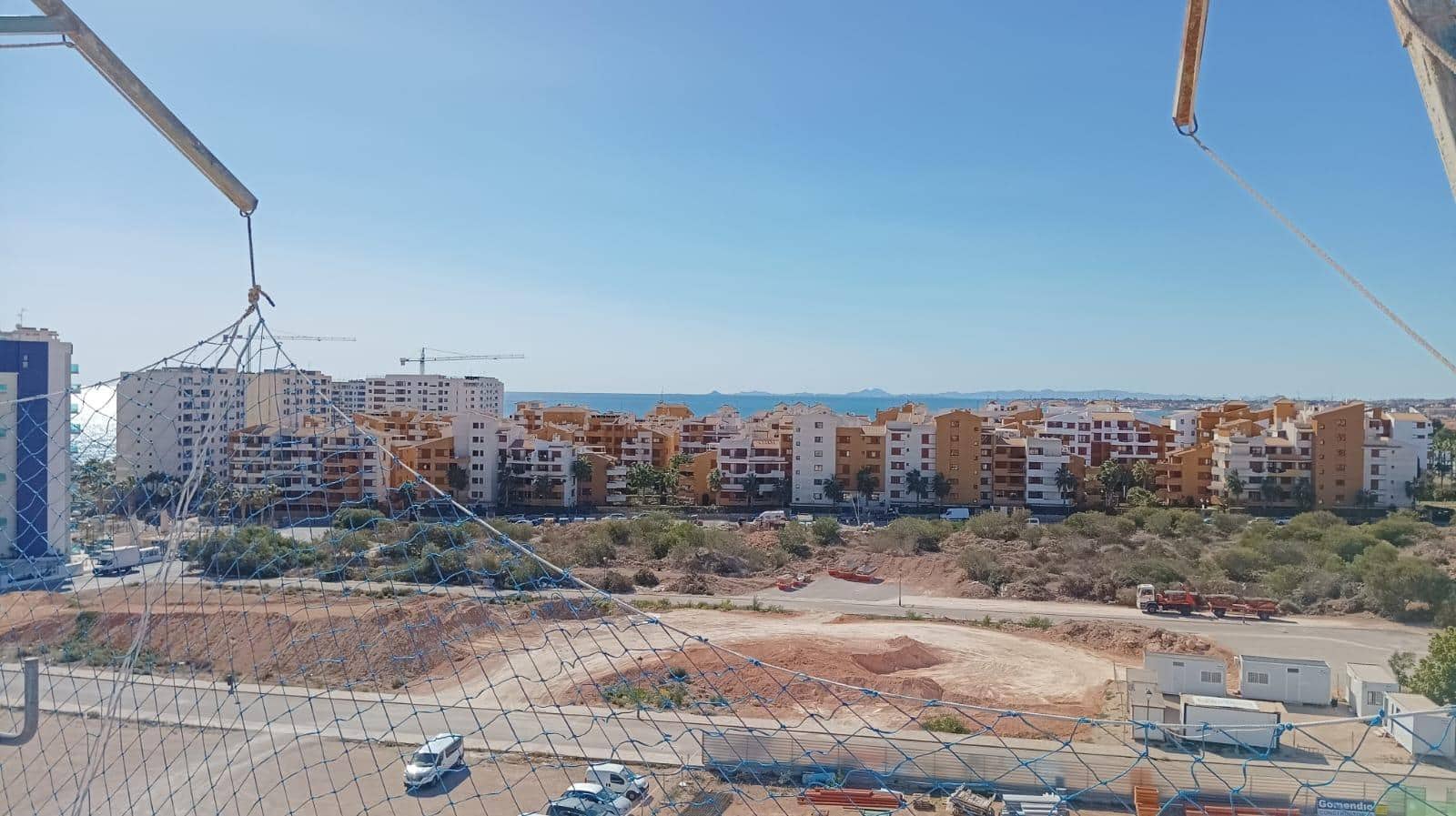 2 soverom Leilighet til salgs i Punta Prima med svømmebasseng garasje - € 299 000 (Ref: 8146493)