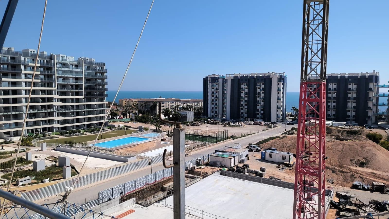 2 makuuhuone Huoneisto myytävänä paikassa Punta Prima mukana uima-altaan 
autotalli - 284 000 € (Ref: 8146493)