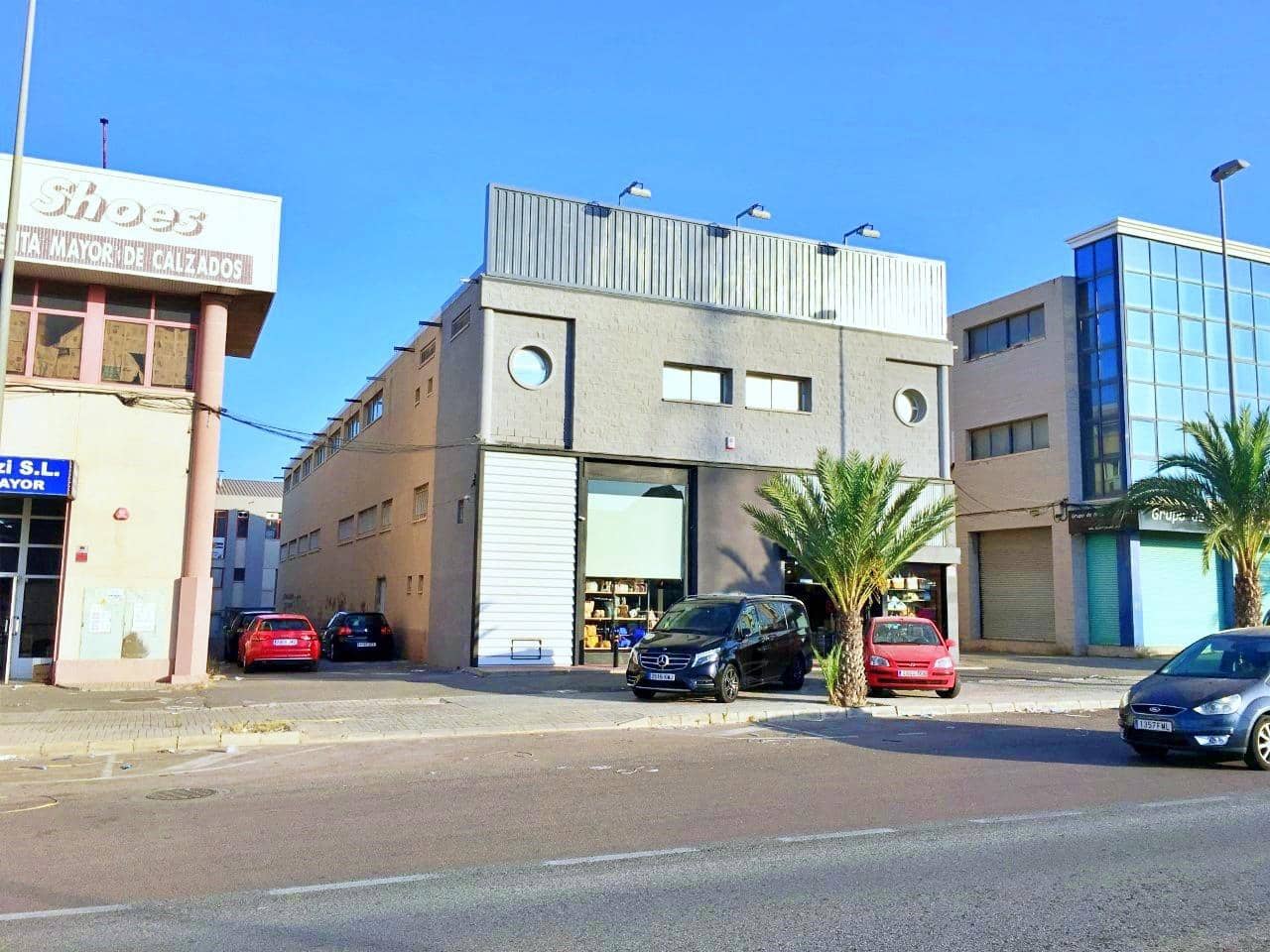 Commercieel te koop in Elche / Elx - € 2.100.000 (Ref: 8148593)
