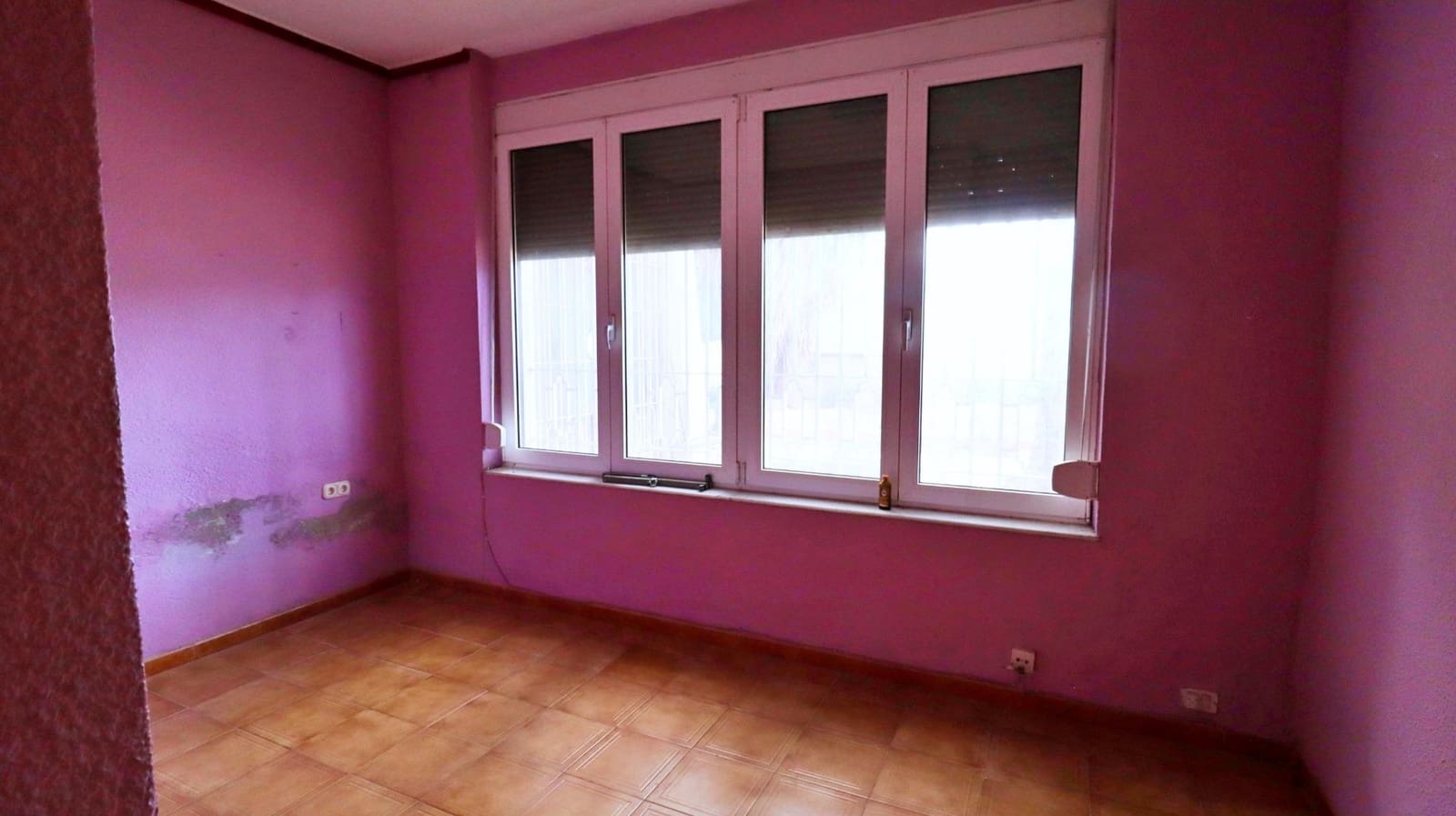 8 bedroom Villa for sale in Elche / Elx with garage - € 630,000 (Ref: 8217039)