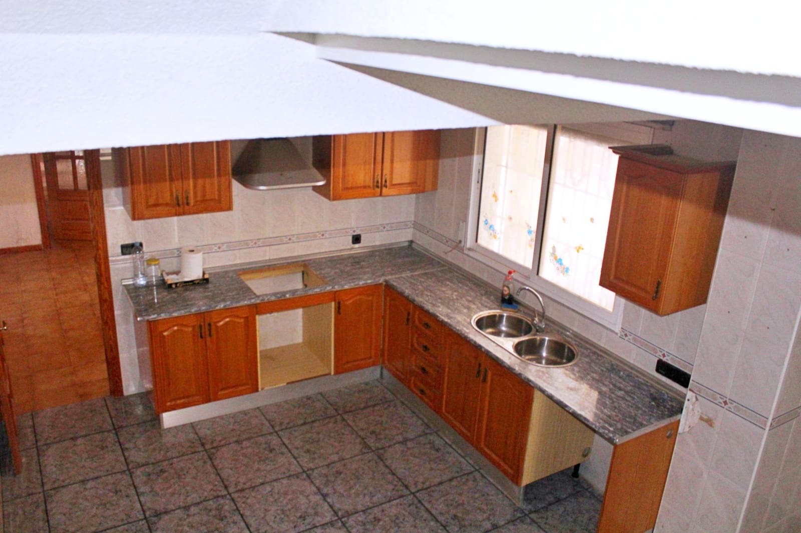 8 bedroom Villa for sale in Elche / Elx with garage - € 630,000 (Ref: 8217039)