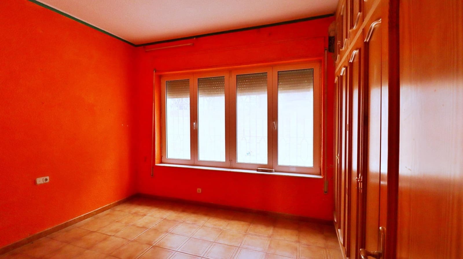 8 bedroom Villa for sale in Elche / Elx with garage - € 630,000 (Ref: 8217039)