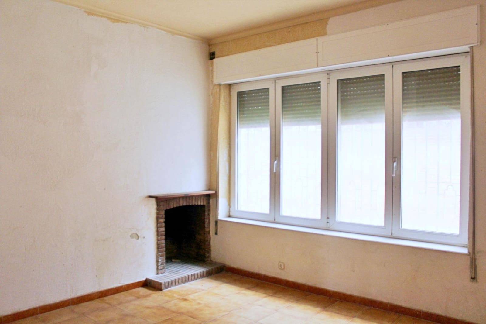 8 bedroom Villa for sale in Elche / Elx with garage - € 630,000 (Ref: 8217039)