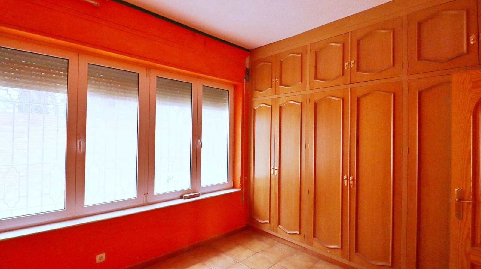 8 bedroom Villa for sale in Elche / Elx with garage - € 630,000 (Ref: 8217039)