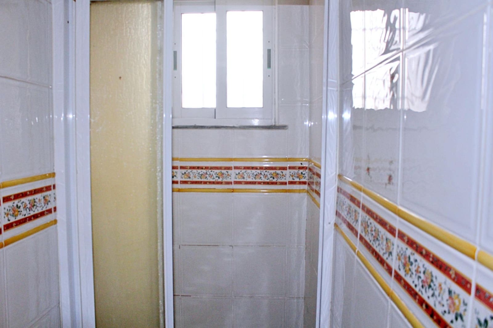 8 bedroom Villa for sale in Elche / Elx with garage - € 630,000 (Ref: 8217039)