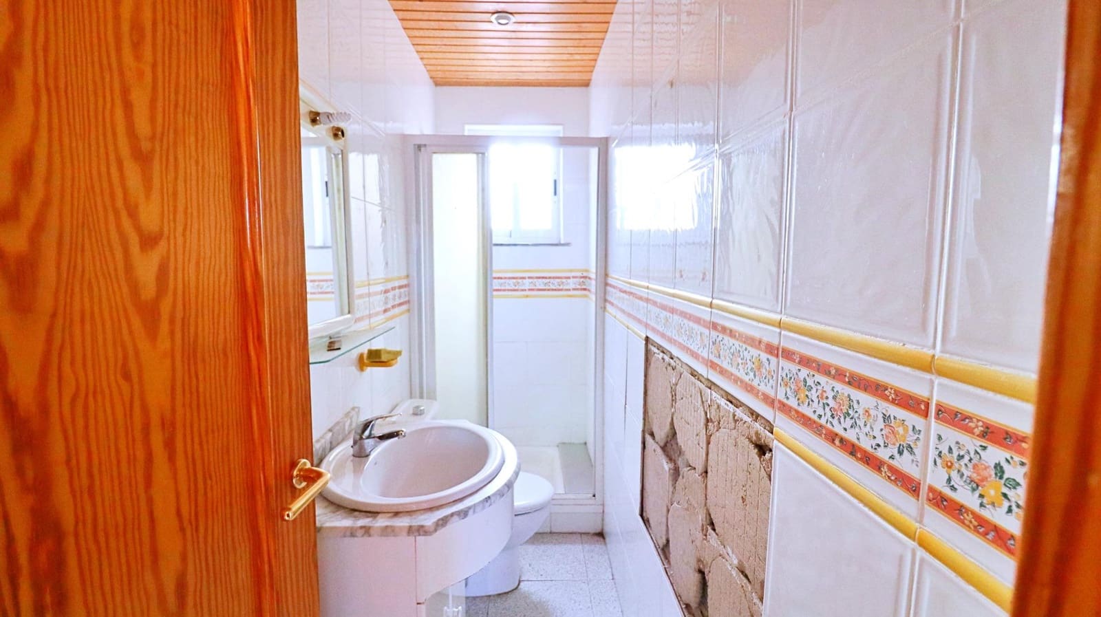 8 bedroom Villa for sale in Elche / Elx with garage - € 630,000 (Ref: 8217039)