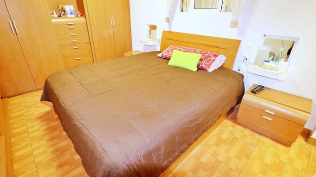 8 soveværelse Rækkehus til salg i Elche / Elx - € 380.000 (Ref: 8244051)