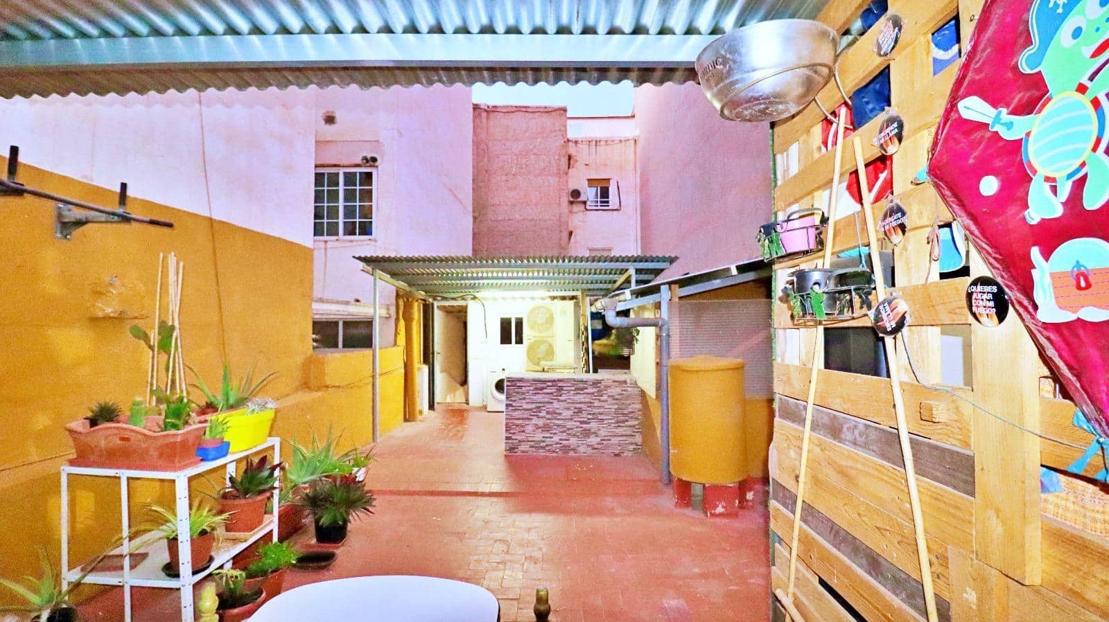 8 soverom Rekkehus til salgs i Elche / Elx - € 380 000 (Ref: 8244051)