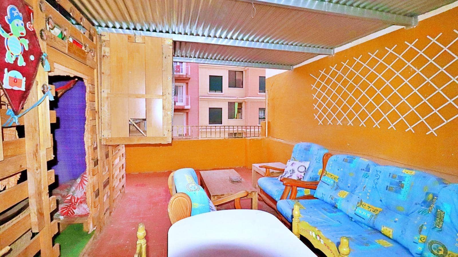 8 soverom Rekkehus til salgs i Elche / Elx - € 380 000 (Ref: 8244051)