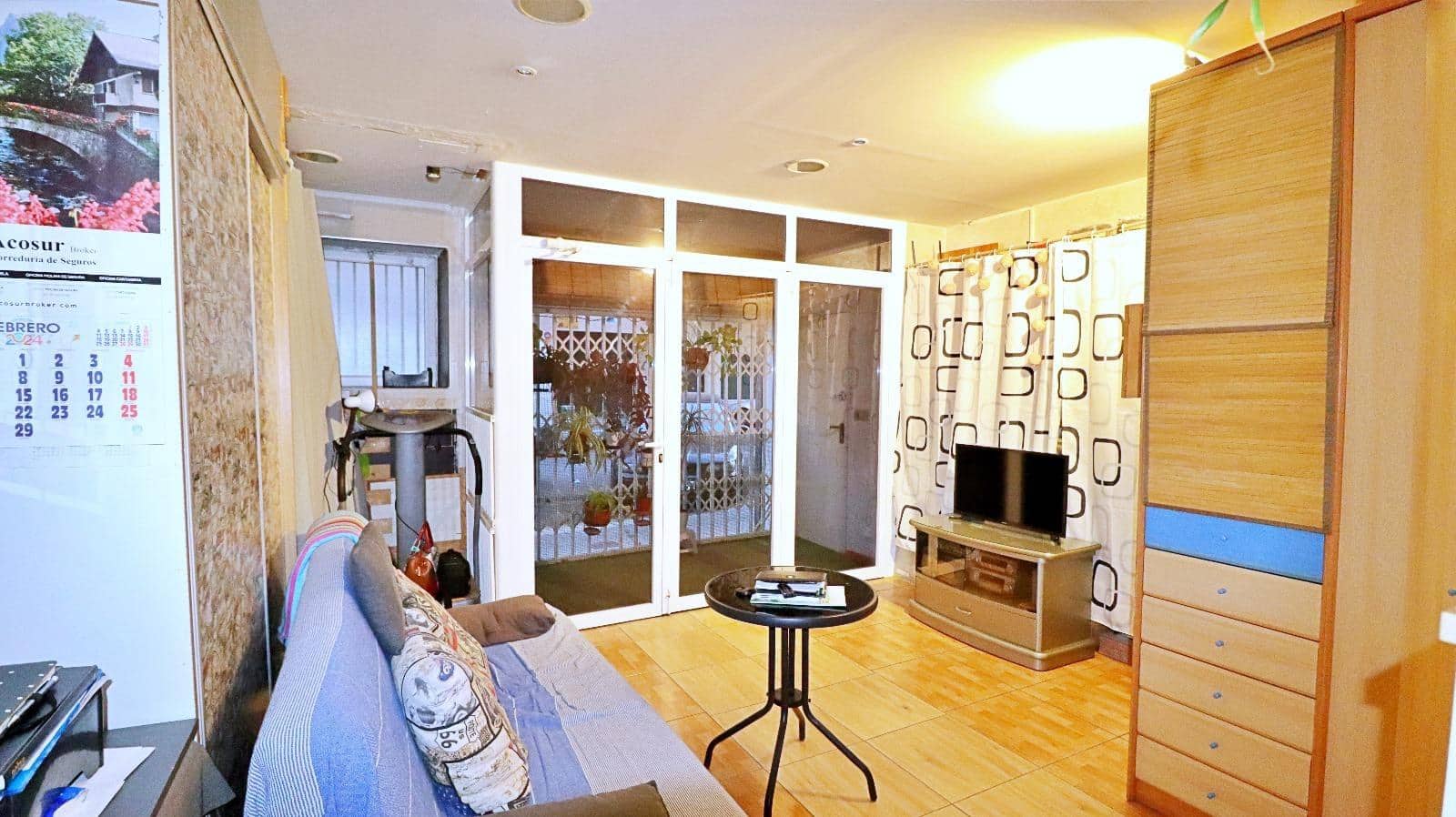 8 makuuhuone Rivitalo myytävänä paikassa Elche / Elx - 380 000 € (Ref: 8244051)
