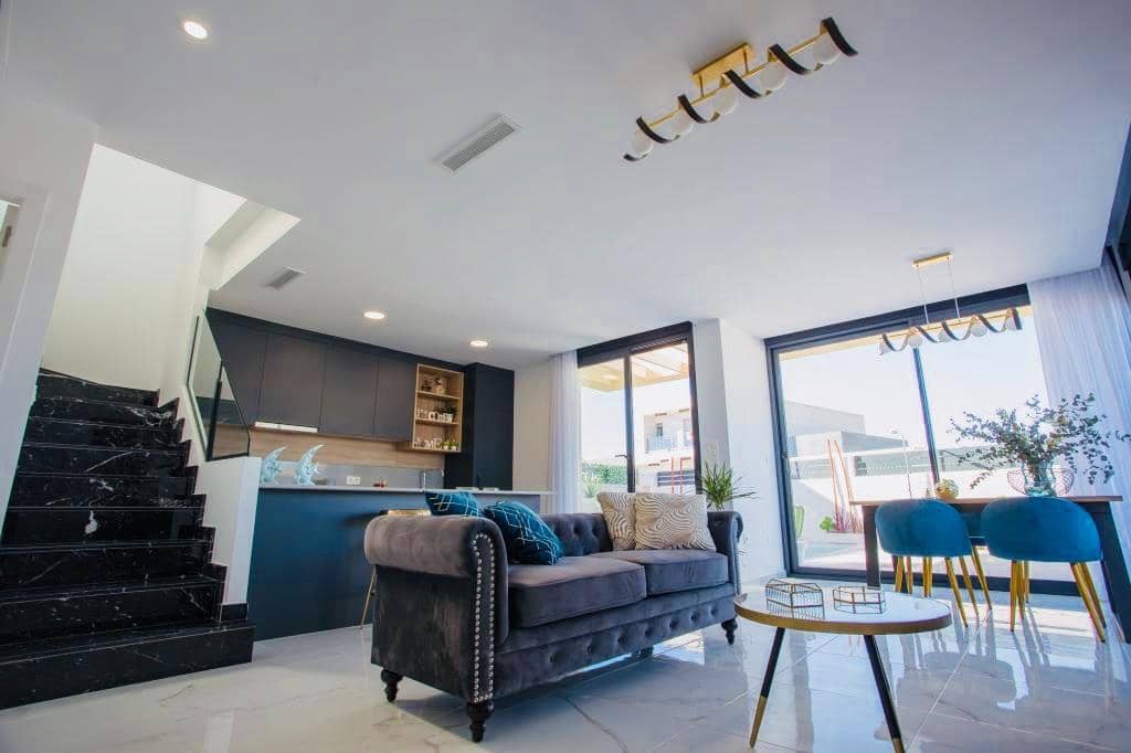 3 bedroom Villa for sale in Los Montesinos with pool - € 415,900 (Ref: 8254102)