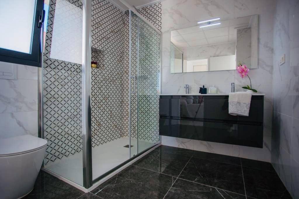 3 bedroom Villa for sale in Los Montesinos with pool - € 415,900 (Ref: 8254102)