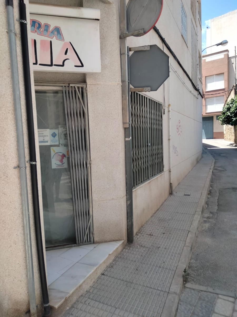 Erhverv til salg i Lorca - € 75.000 (Ref: 8354200)