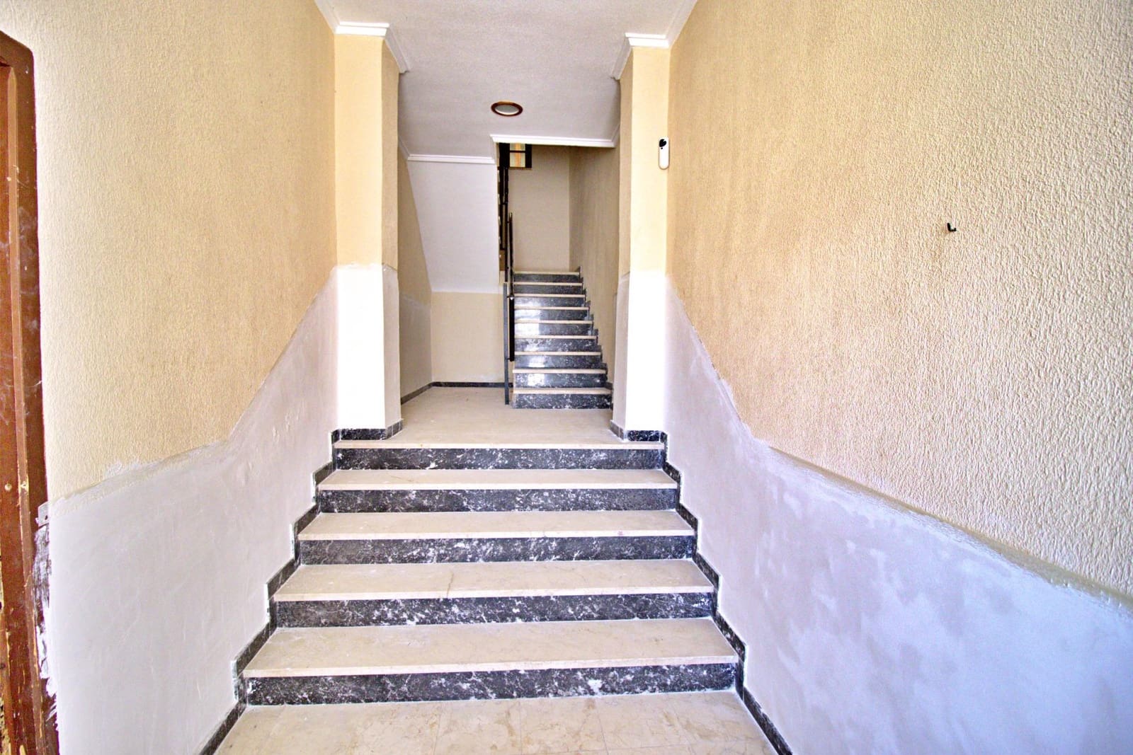 3 soverom Villa til salgs i Albatera med garasje - € 243 500 (Ref: 8354201)