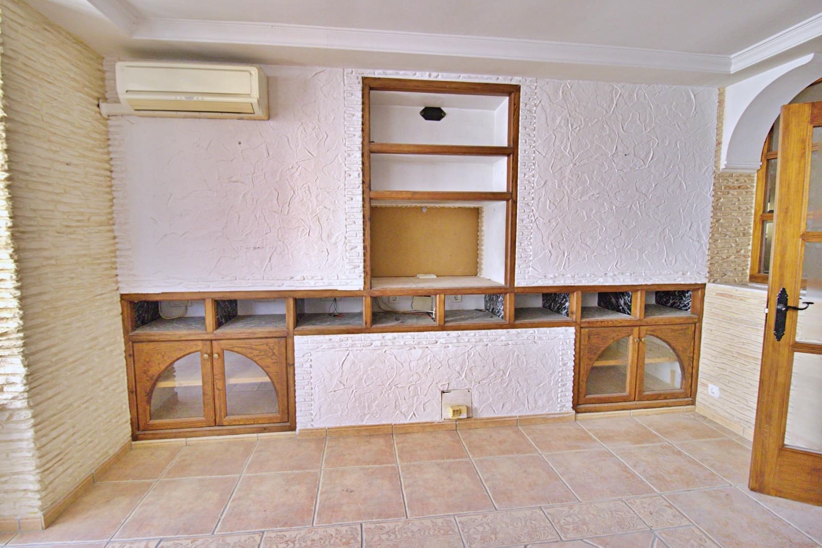 3 slaapkamer Villa te koop in Albatera met garage - € 243.500 (Ref: 8354201)