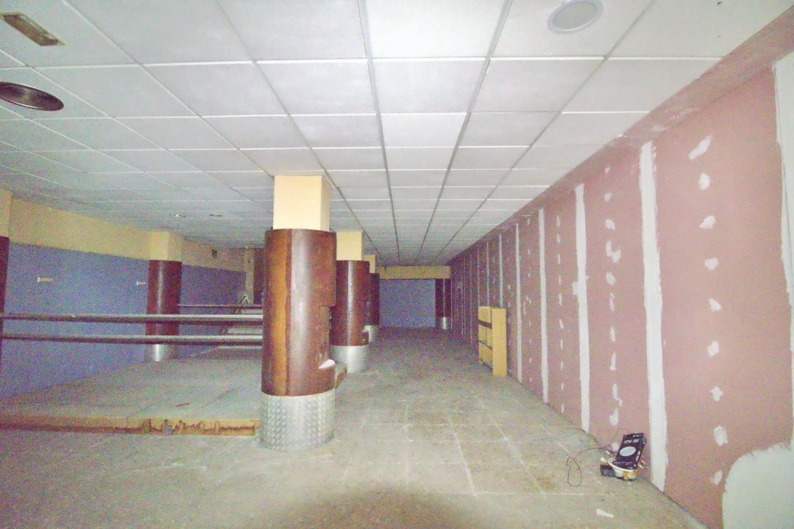 Erhverv til salg i Elche / Elx - € 1.050.000 (Ref: 8428958)