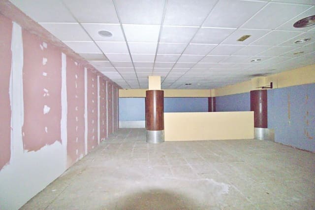Commerciale in vendita in Centro, Elche / Elx - 1.050.000 € (Rif: 8428958)