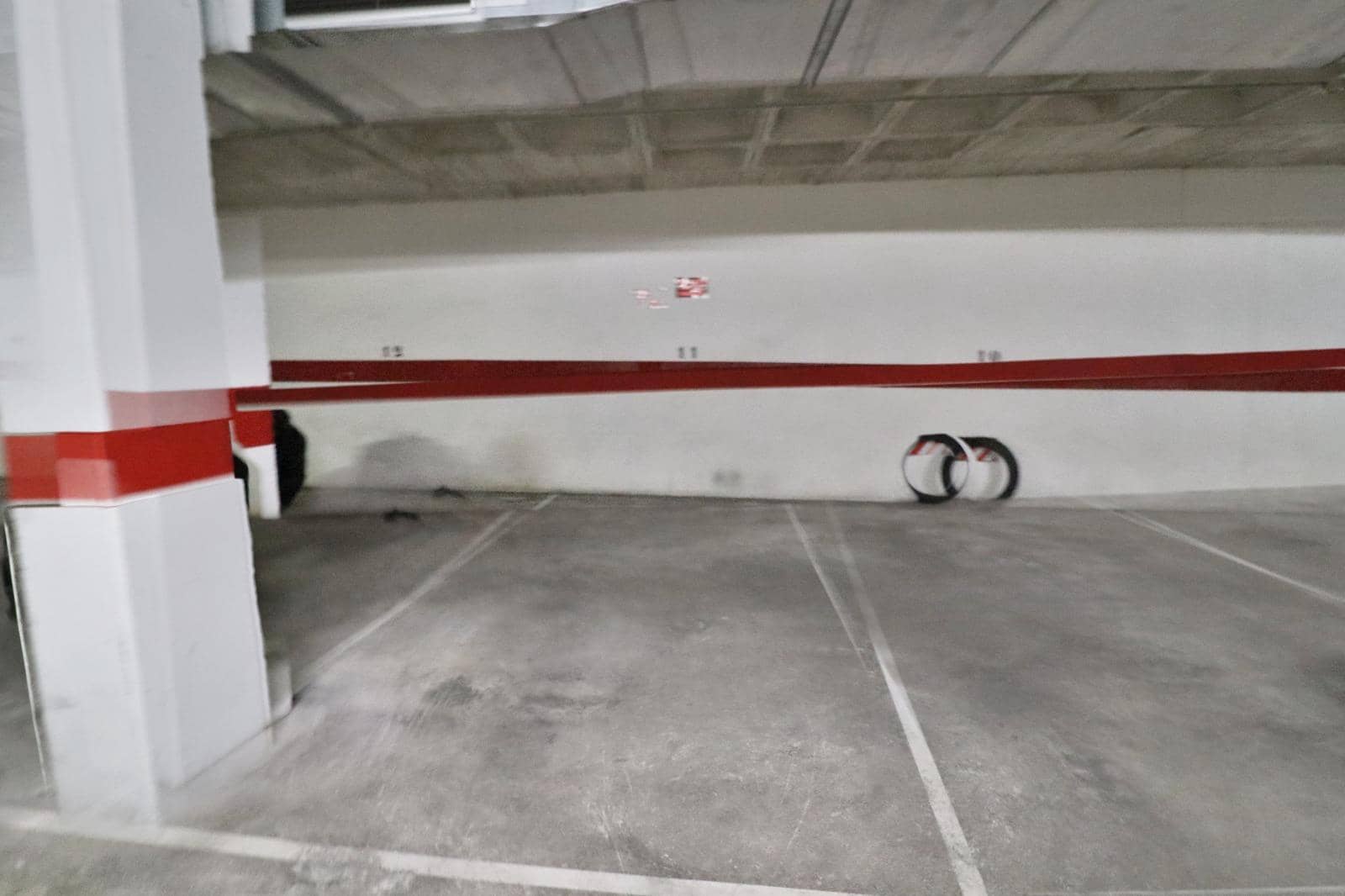 Garage for sale in Elche / Elx - € 13,000 (Ref: 8455002)