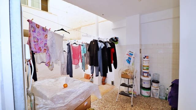 4 quarto Apartamento para venda em Elche / Elx com garagem - 160 000 € (Ref: 8538751)