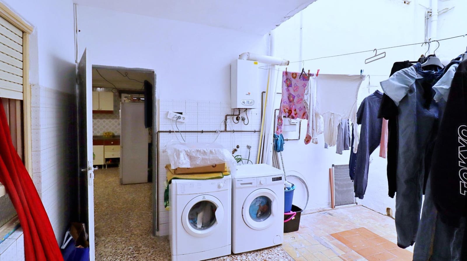 4 slaapkamer Flat te koop in Elche / Elx met garage - € 175.000 (Ref: 8538751)