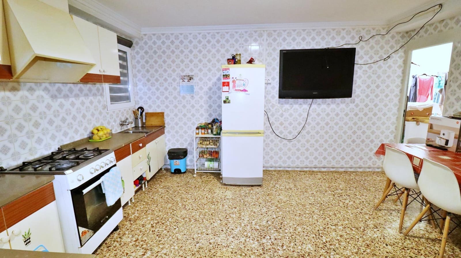 4 slaapkamer Flat te koop in Elche / Elx met garage - € 175.000 (Ref: 8538751)