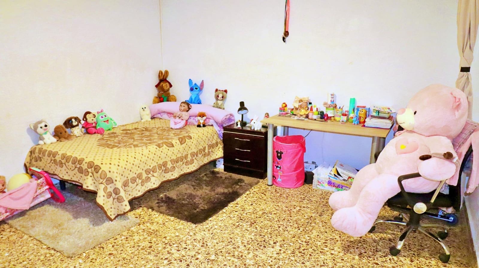 4 slaapkamer Flat te koop in Elche / Elx met garage - € 175.000 (Ref: 8538751)