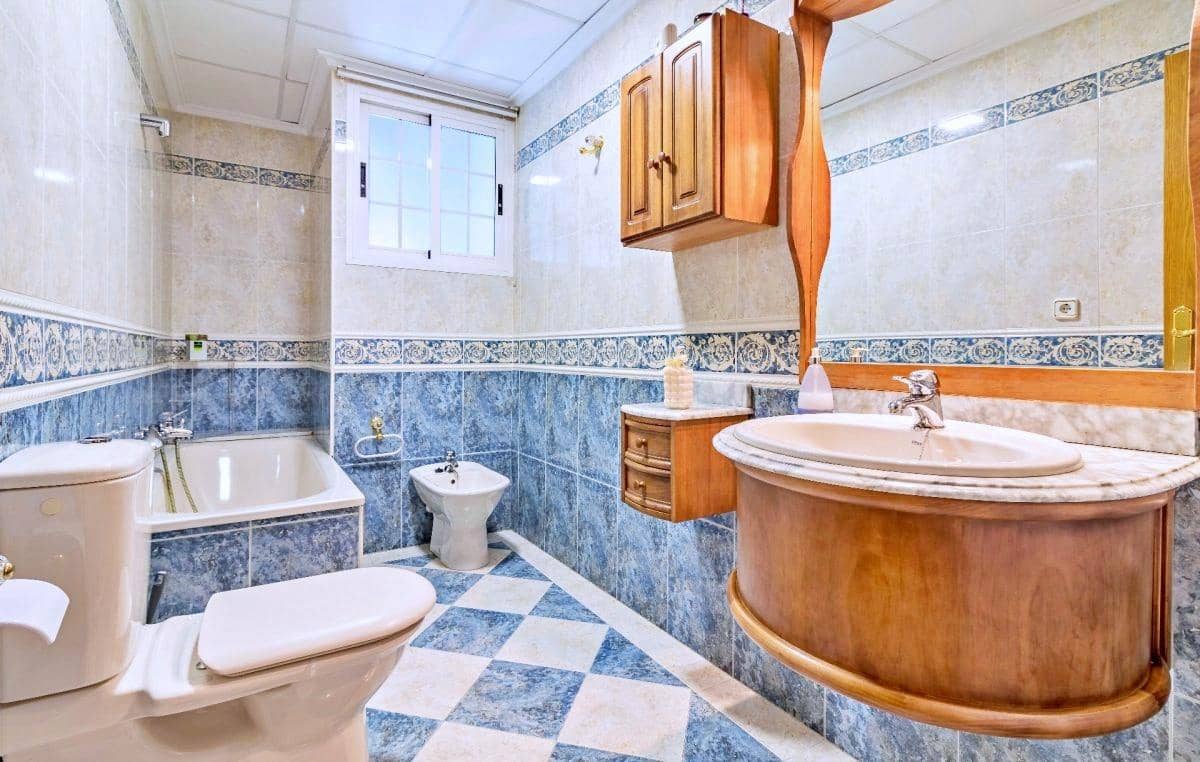 4 camera da letto Casa in vendita in Elche / Elx con garage - 365.000 € (Rif: 8576412)