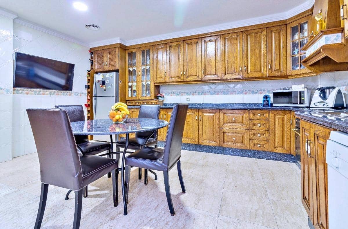 4 camera da letto Casa in vendita in Elche / Elx con garage - 365.000 € (Rif: 8576412)