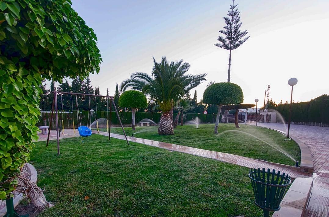 6 soveværelse Villa til salg i Perleta med swimmingpool garage - € 560.000 (Ref: 8595357)