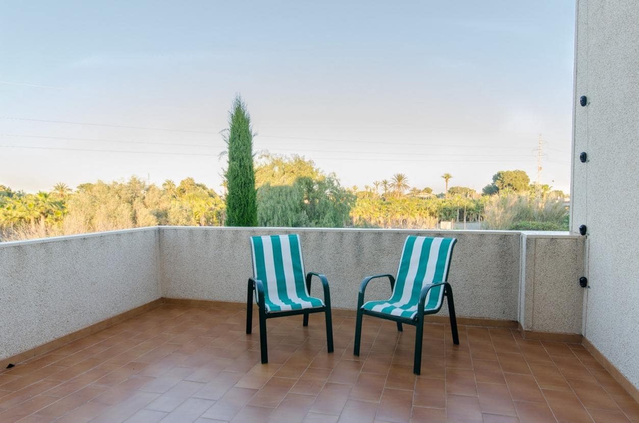 6 soveværelse Villa til salg i Perleta med swimmingpool garage - € 560.000 (Ref: 8595357)