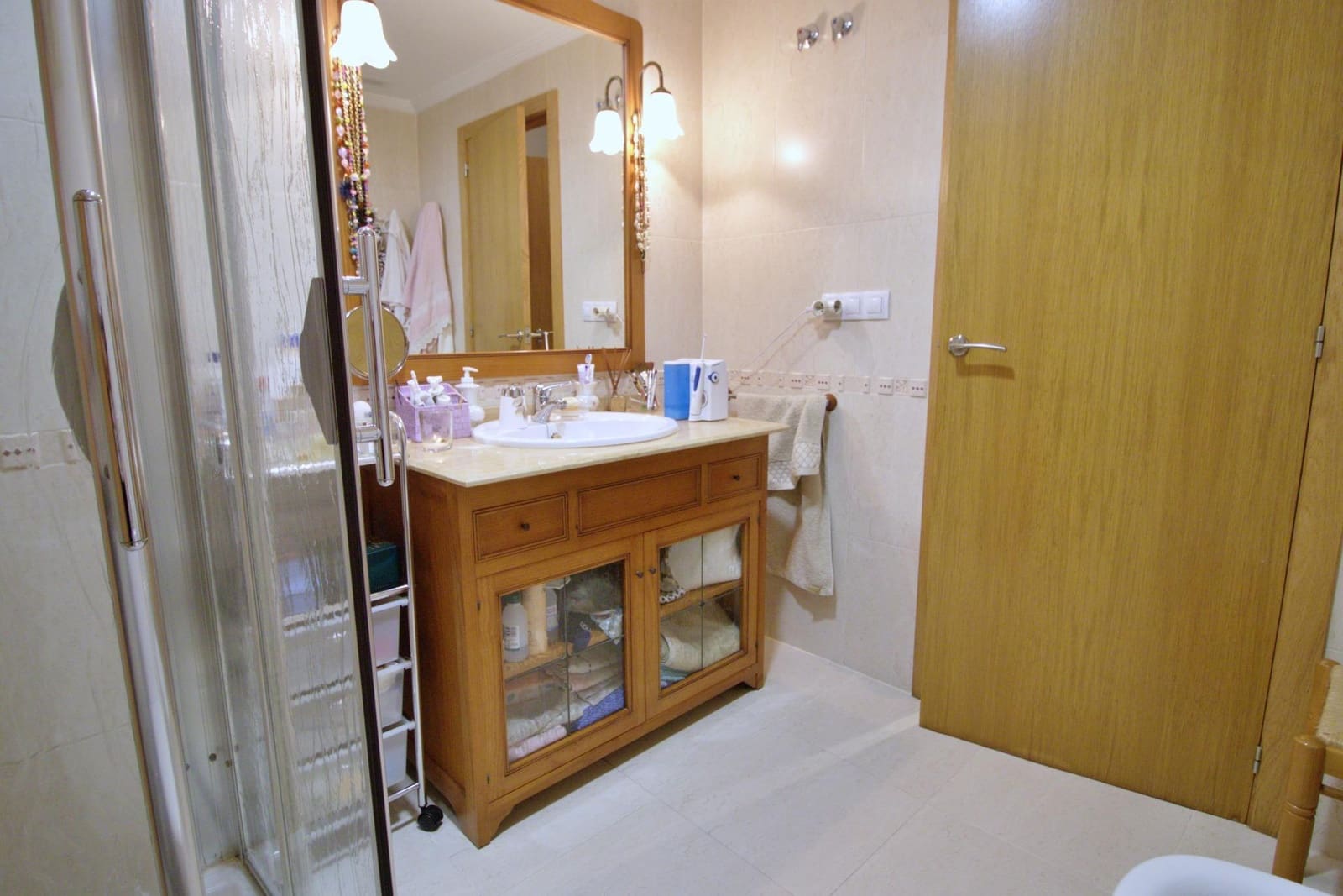 3 makuuhuone Huoneisto myytävänä paikassa Elche / Elx mukana 
autotalli - 165 000 € (Ref: 8595359)