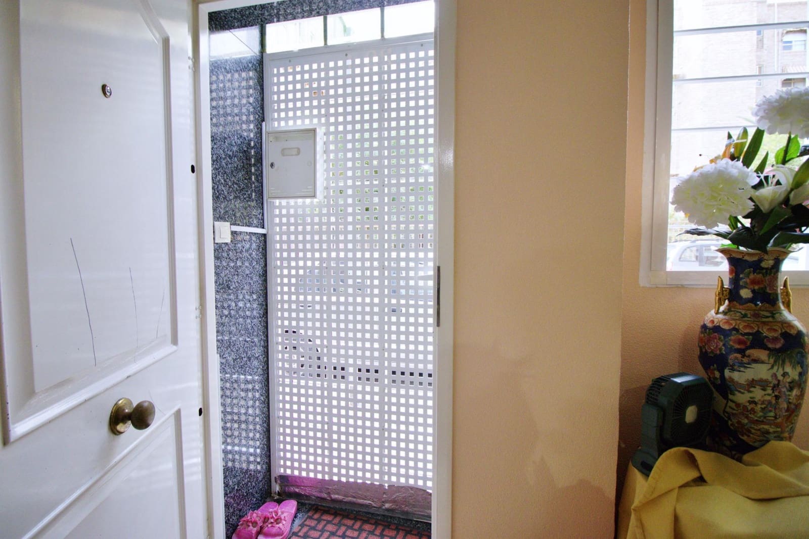 3 makuuhuone Huoneisto myytävänä paikassa Elche / Elx mukana 
autotalli - 165 000 € (Ref: 8595359)