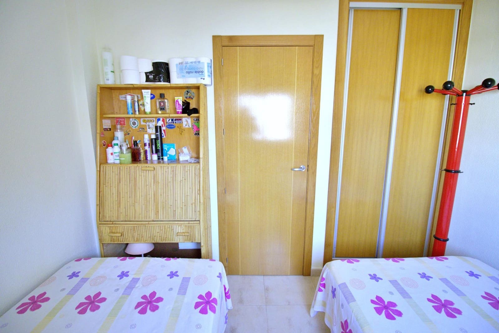 3 soveværelse Rækkehus til salg i Guardamar del Segura med swimmingpool garage - € 247.000 (Ref: 8599778)