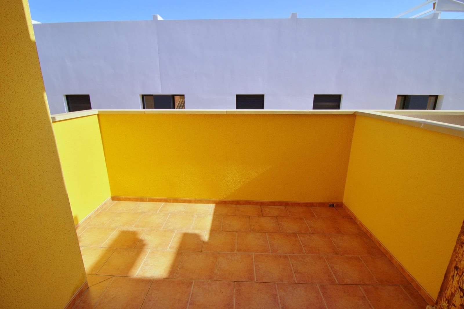 3 soveværelse Rækkehus til salg i Guardamar del Segura med swimmingpool garage - € 247.000 (Ref: 8599778)