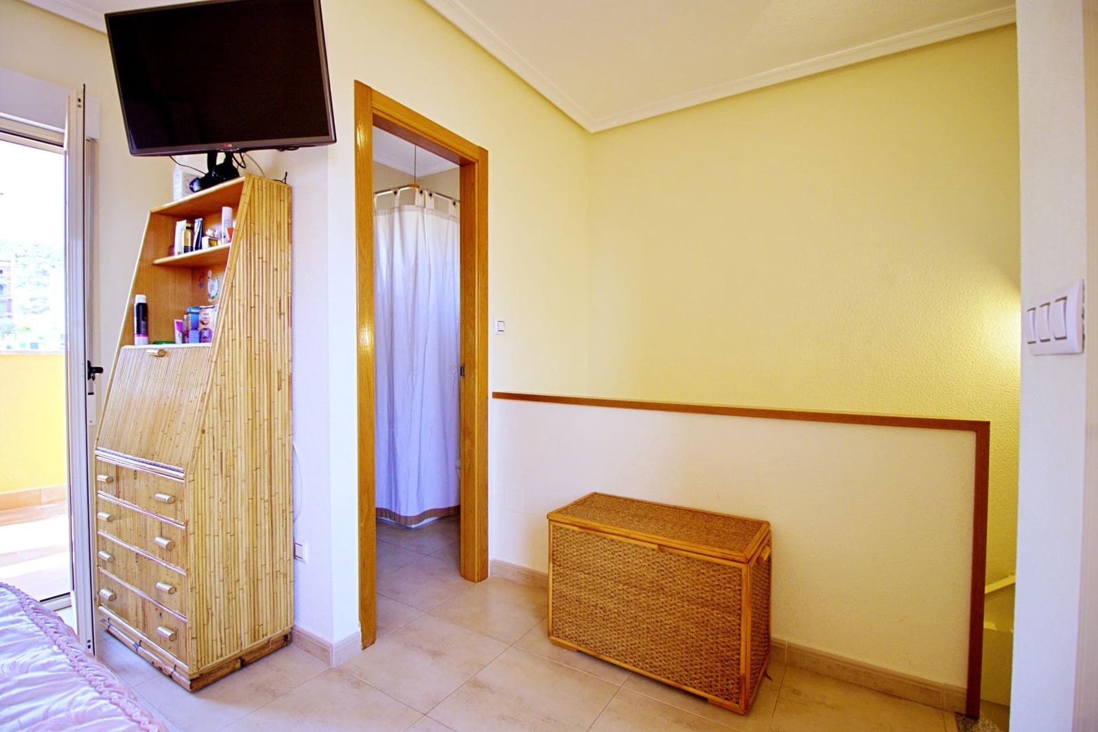 3 soveværelse Rækkehus til salg i Guardamar del Segura med swimmingpool garage - € 247.000 (Ref: 8599778)