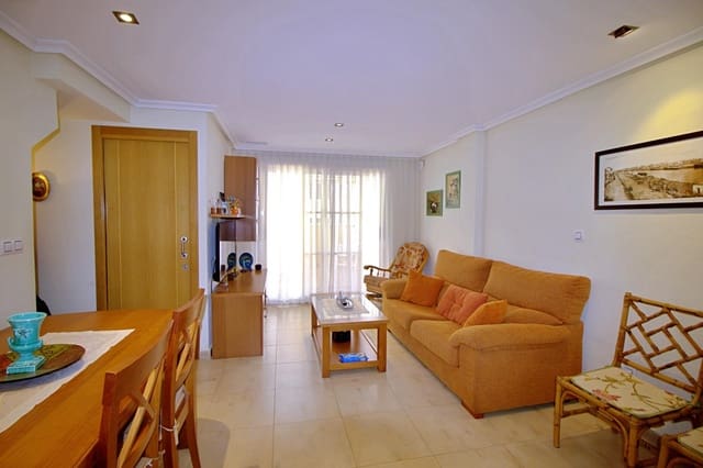 Adosado de 3 habitaciones en Guardamar del Segura en venta con piscina garaje - 247.000 € (Ref: 8599778)