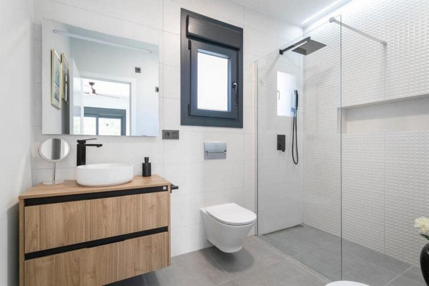 Chalet de 2 habitaciones en Daya Nueva en venta - 331.000 € (Ref: 8610838)