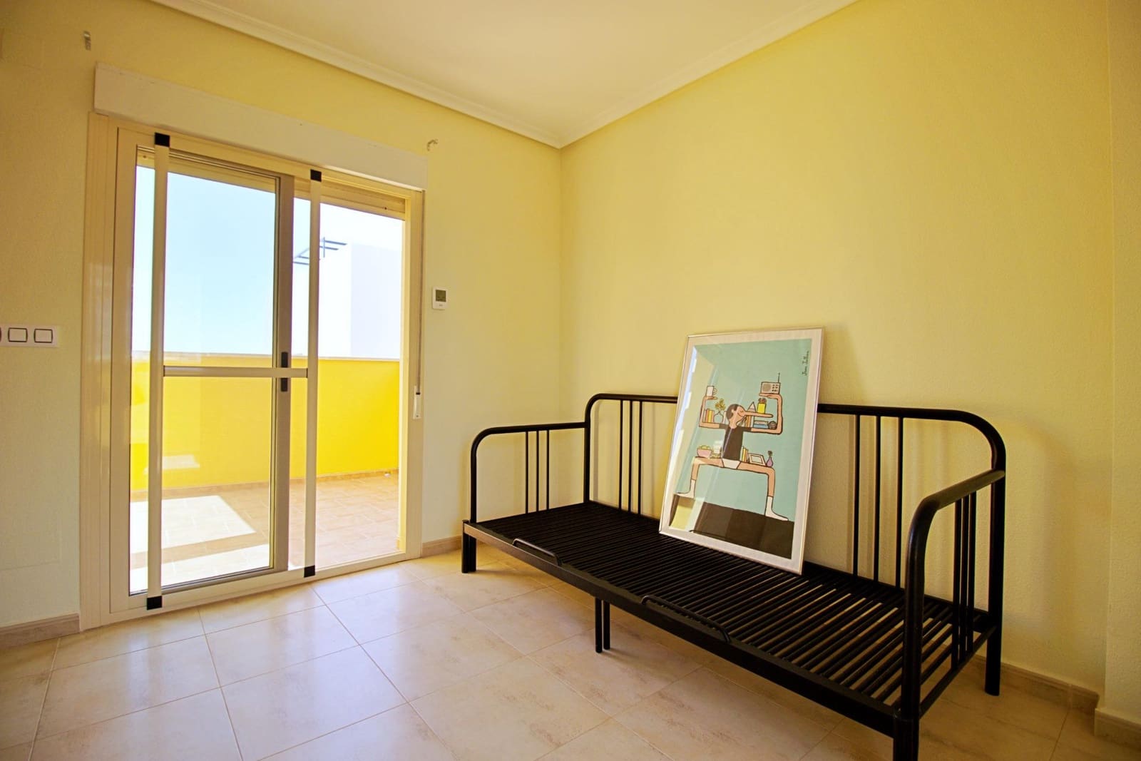 3 soveværelse Rækkehus til salg i Guardamar del Segura med swimmingpool garage - € 278.000 (Ref: 8623551)