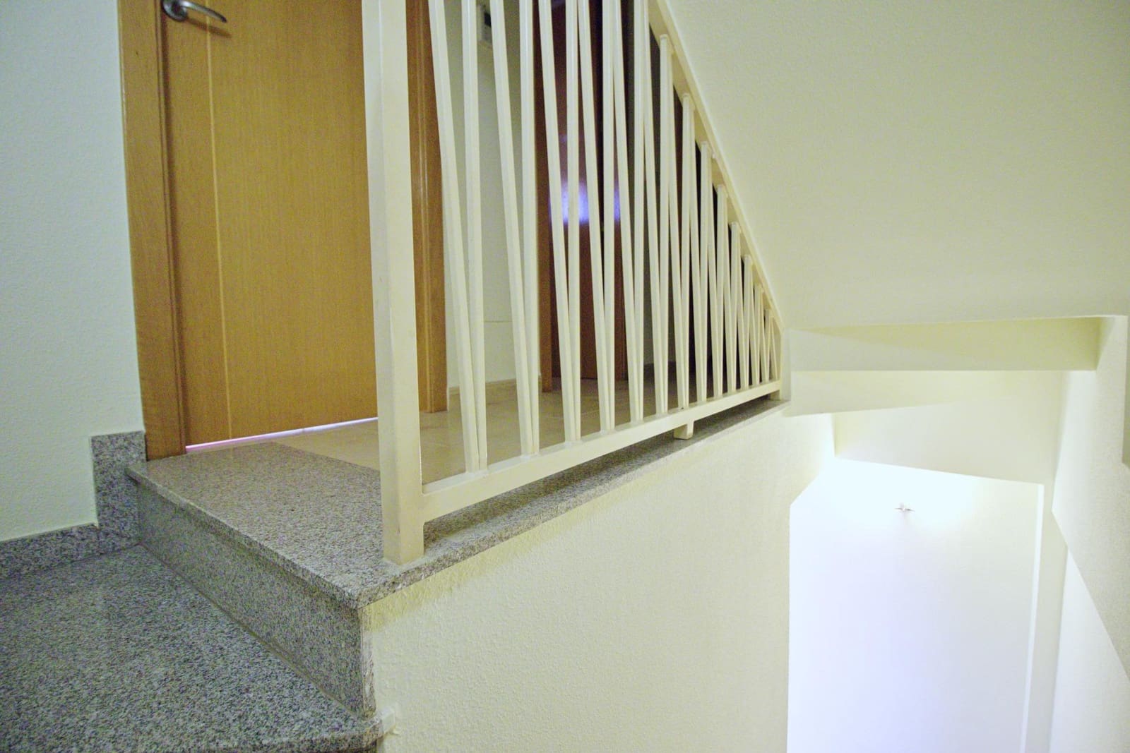 3 soveværelse Rækkehus til salg i Guardamar del Segura med swimmingpool garage - € 278.000 (Ref: 8623551)